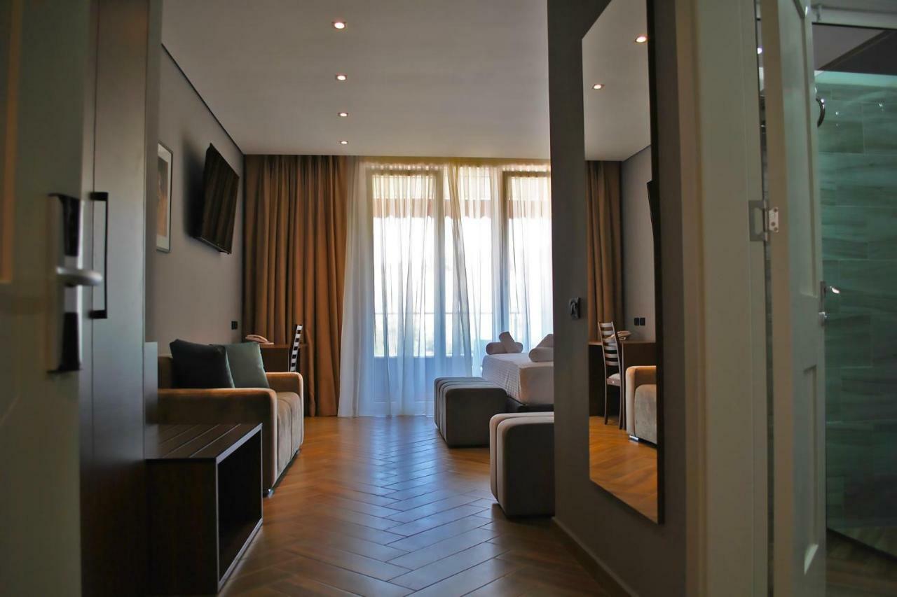 Twin Towers Hotel City & Beach Resort Shëngjin Exterior foto